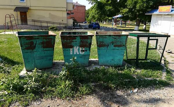 Площадка для мусора